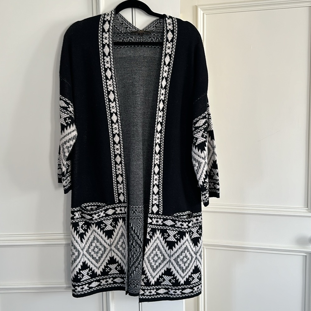 Long casual sweater acrylic and nylon large black-and-white